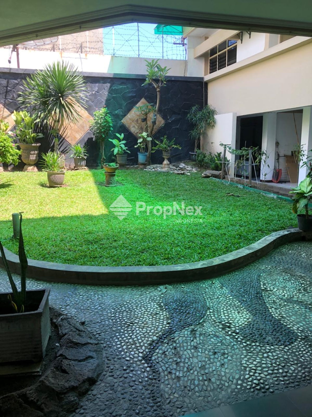 RAYA ARJUNO, Rumah Tengah Kota Cocok Untuk Komersial